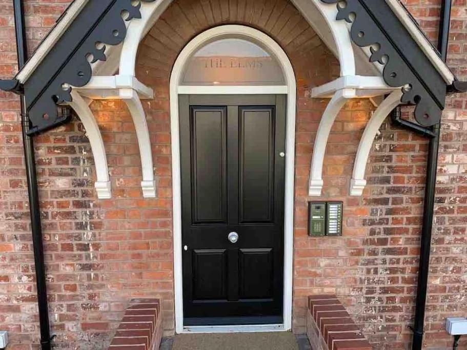 Boutique Luxury Apartment, High St, Henley-In-Arden Екстер'єр фото